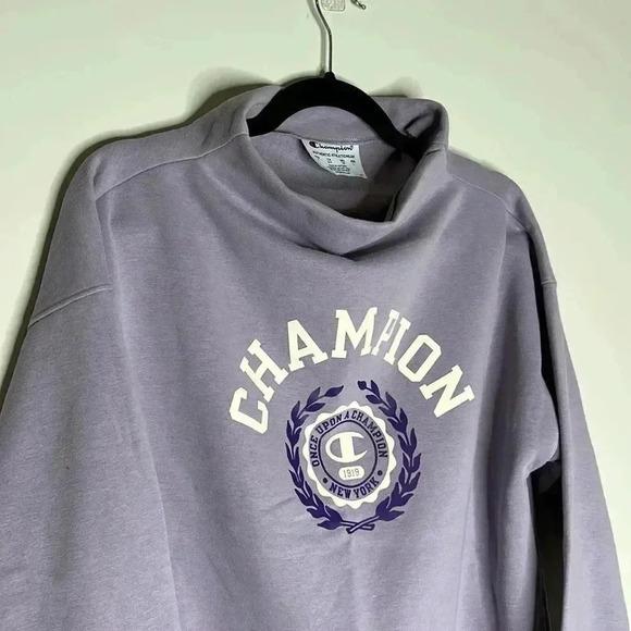 Champion Purple Sweatshirt - Picture 4 of 11